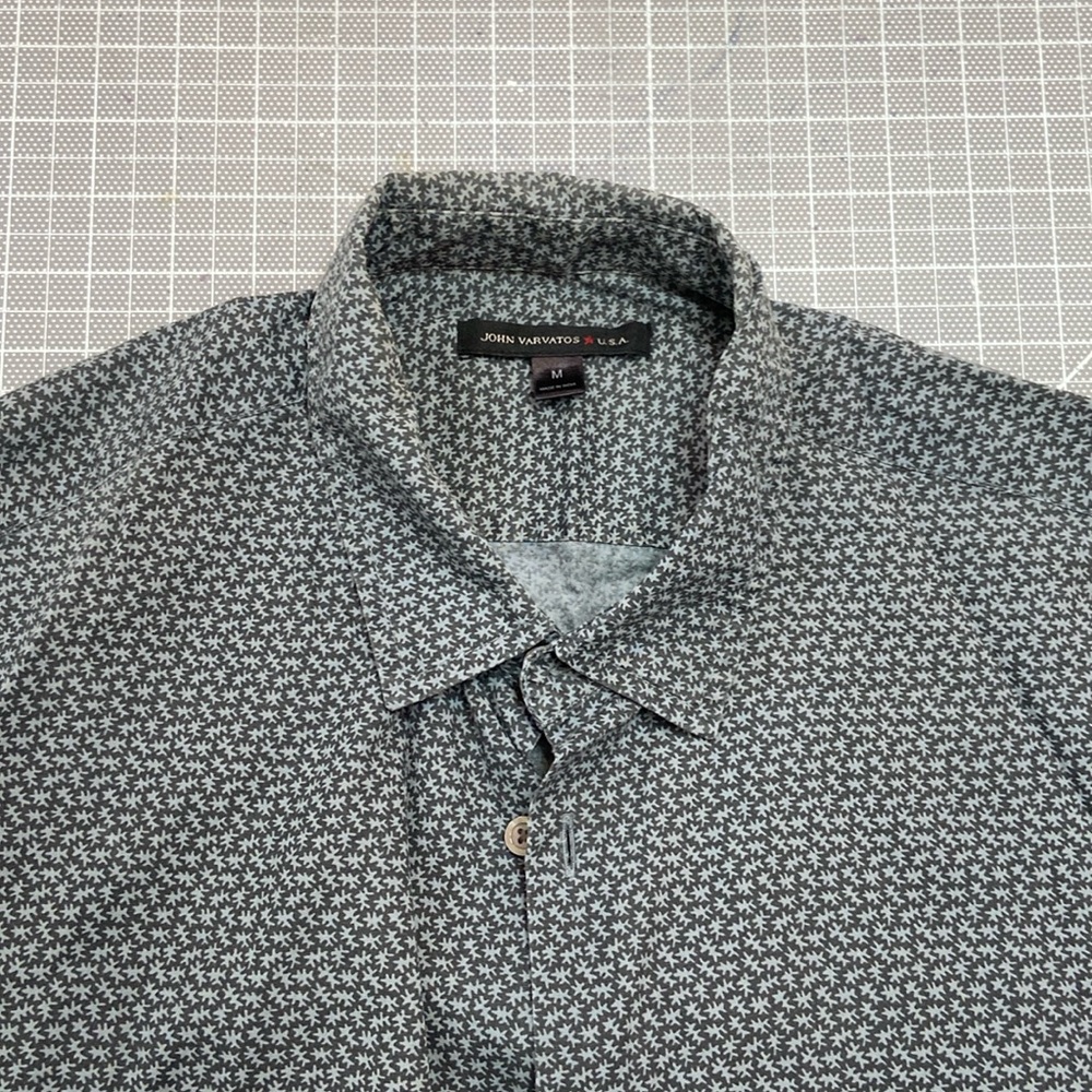 John Varvatos short sleeve button down in a cute teal pattern